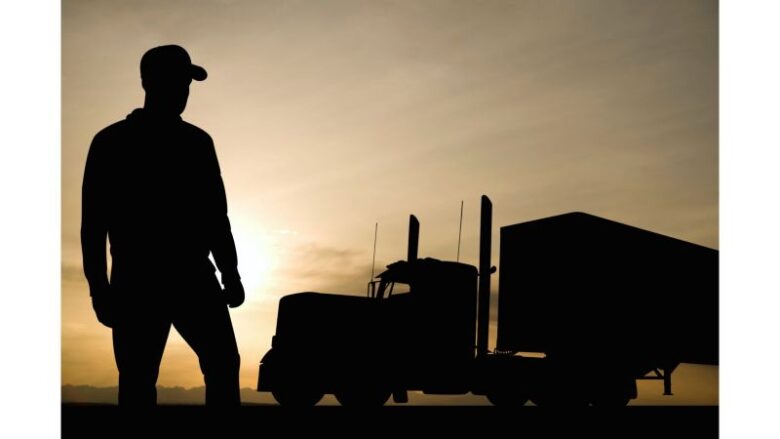 トラック運転手 すぐ辞める